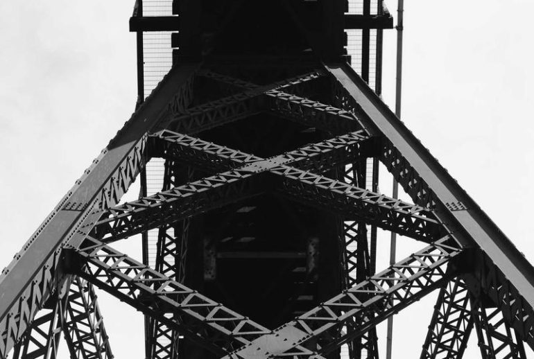 Pendampingan hukum di Medan untuk pendanaan dan investasi perusahaan