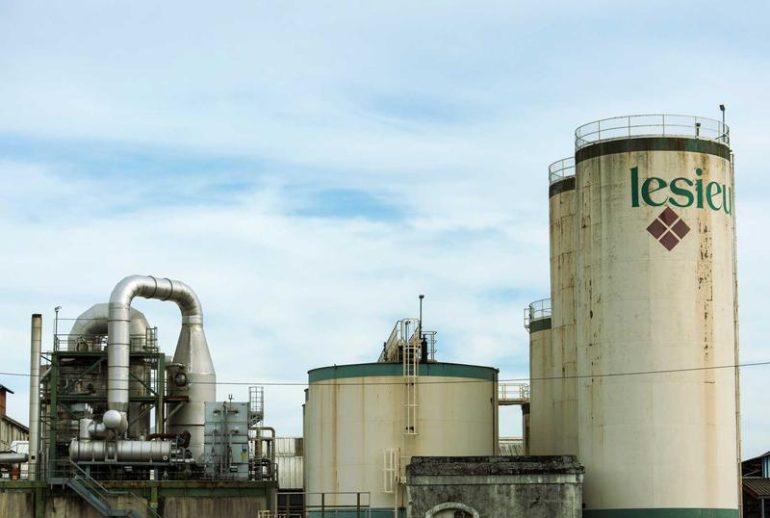 Struktur hukum perusahaan di Makassar untuk startup dan bisnis baru