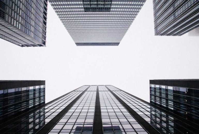 Kontrak sewa kantor di Medan dan kewajiban hukum perusahaan